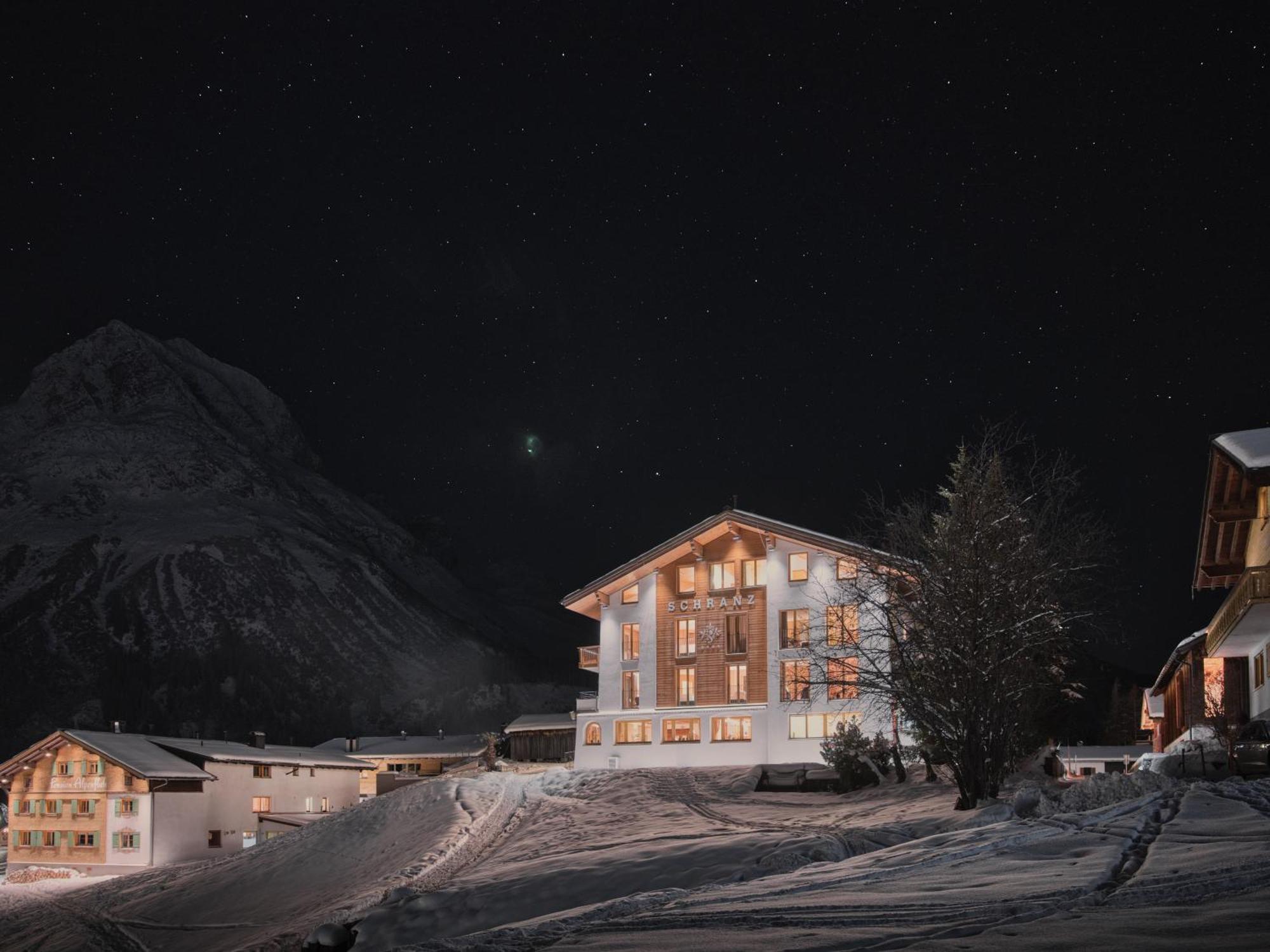 Hotel Schranz - Ski In & Ski Out Lech am Arlberg Exterior photo