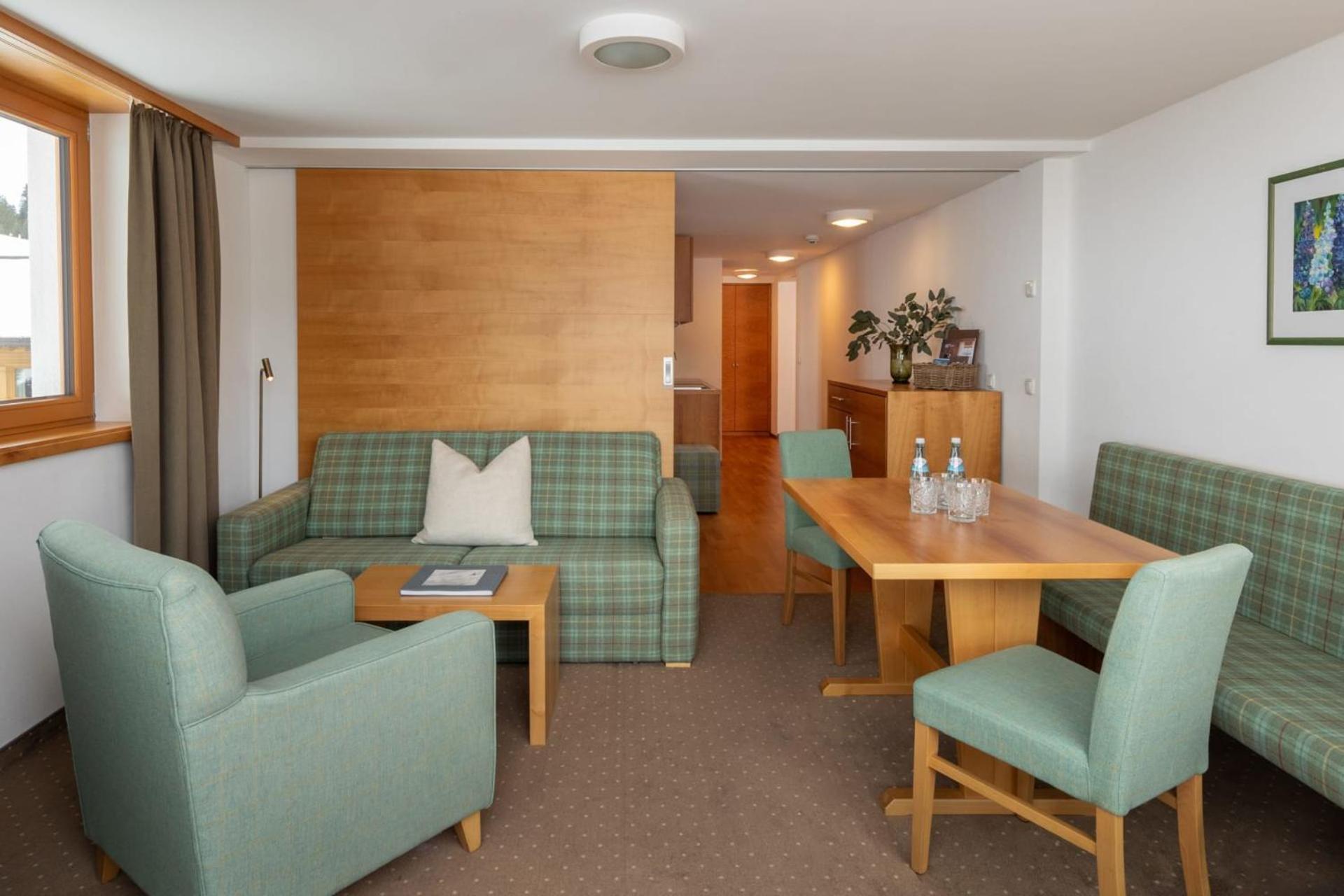 Hotel Schranz - Ski In & Ski Out Lech am Arlberg Exterior photo